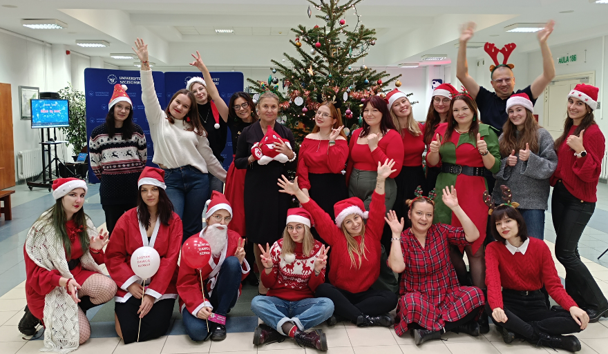 Akcja charytatywno-społeczna „KROPELKA pod choinkę”