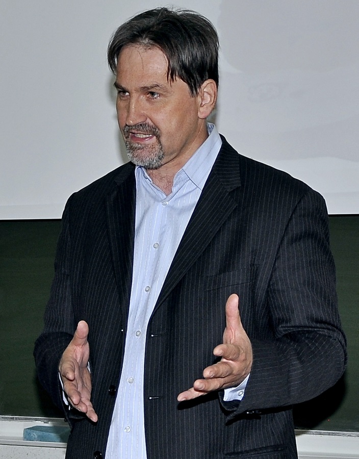 Rada Naukowa Instytutu Pedagogiki na posiedzeniu w dniu 12 marca 2020 podjęła decyzję o nadaniu stopnia doktora habilitowanego Hubertowi Kupcowi